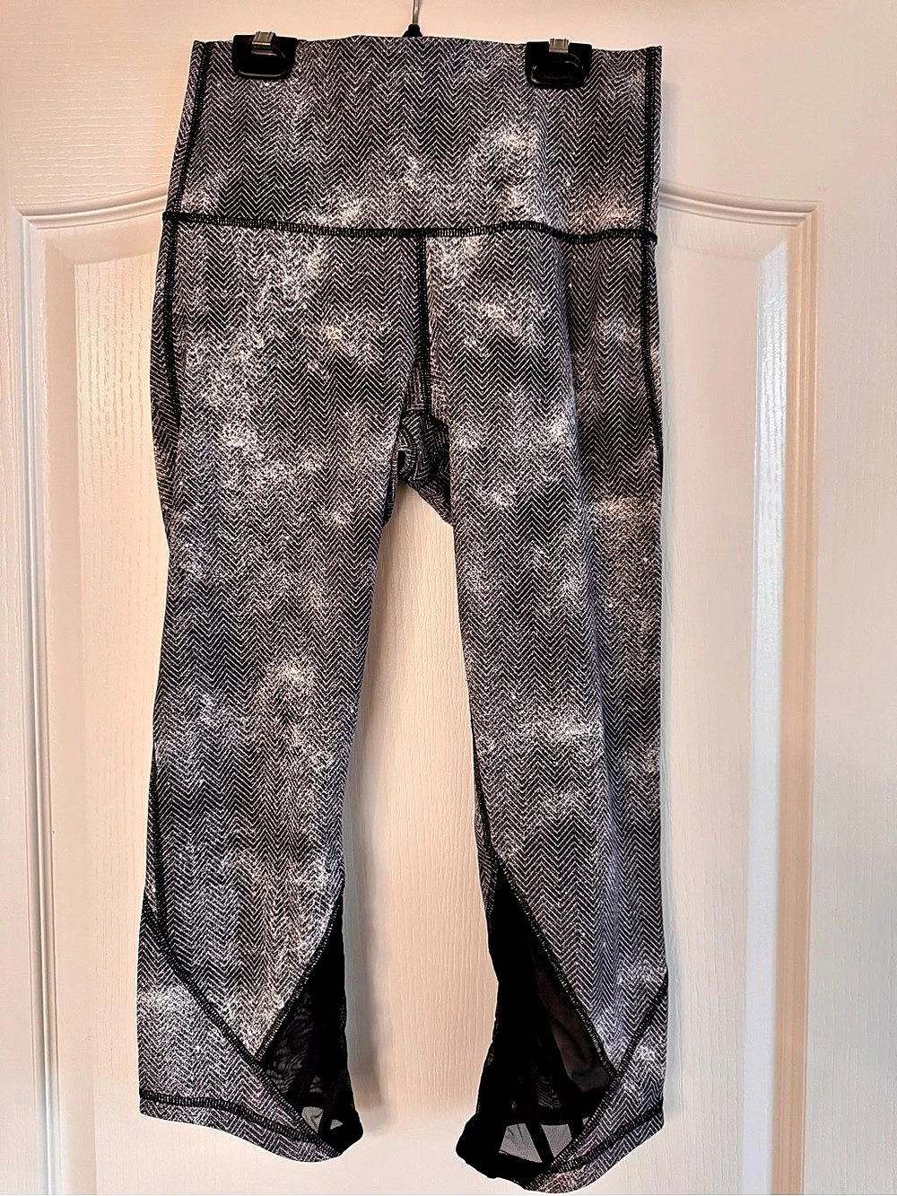 lululemon Pace Rival Crop *22" (Giant Herringbone Black Heathered Black) size 8